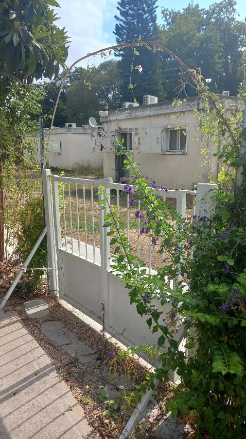 בלומינג-Bluming Villa Kfar Blum Exterior foto